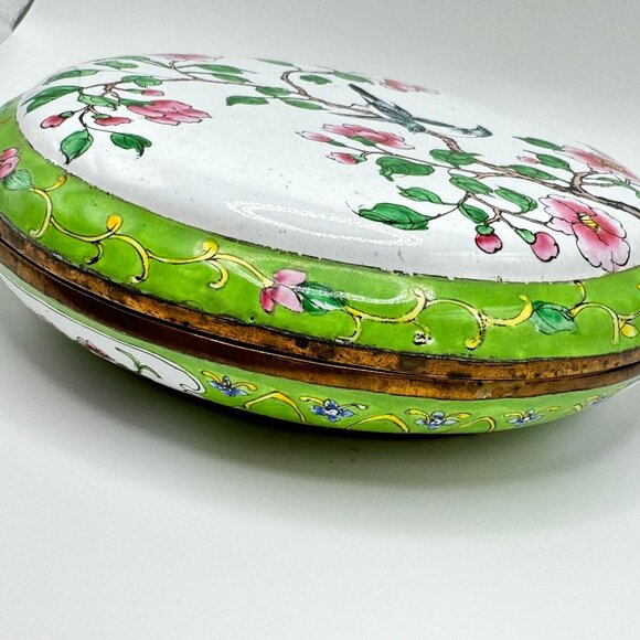 Vtg Hand-Painted Floral Enamel Trinket Box Birds & Blossoms 6" Diameter - Picture 8 of 16